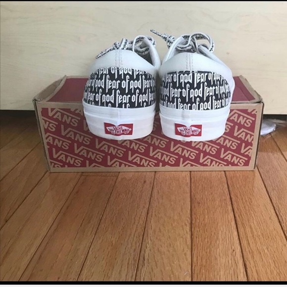 Fear of God x Vans Unity 95 - Picture 5 of 5